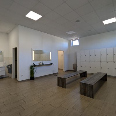 Ein Fitness Haus Dalum: Garderobe bei Ein Fitness Haus.